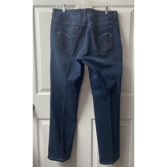 Chicos 2 Jeans Womens Large Short Blue Denim So Slimming 5 Pocket - Picture 3 of 10